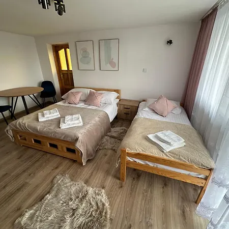 Pod Skalka Apartment Sromowce Wyzne