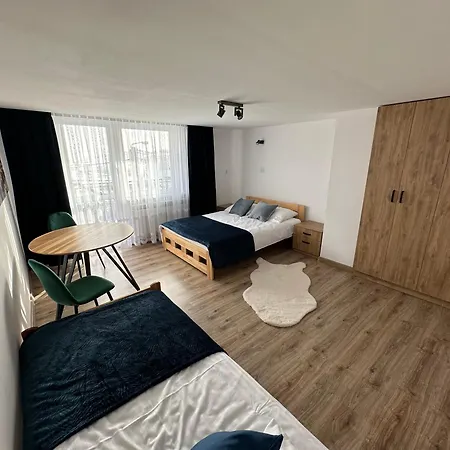 Pod Skalka Apartment