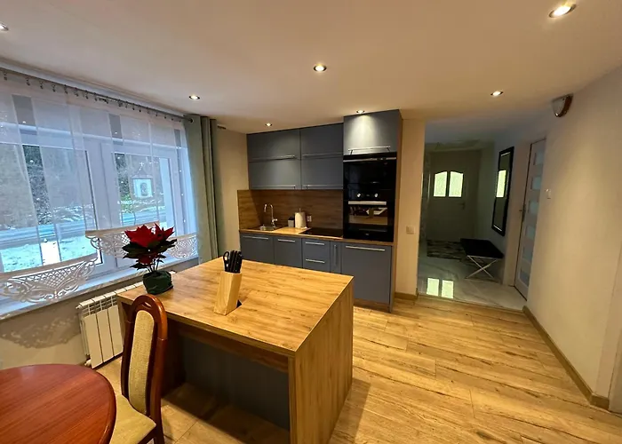 Pod Skałką Apartament Sromowce Wyzne