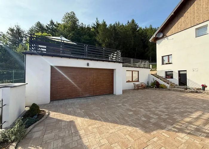 Pod Skałką Apartament Sromowce Wyzne